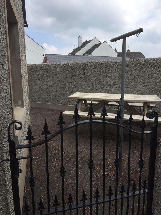 באליקאסל Dark Hedges Cottage מראה חיצוני תמונה